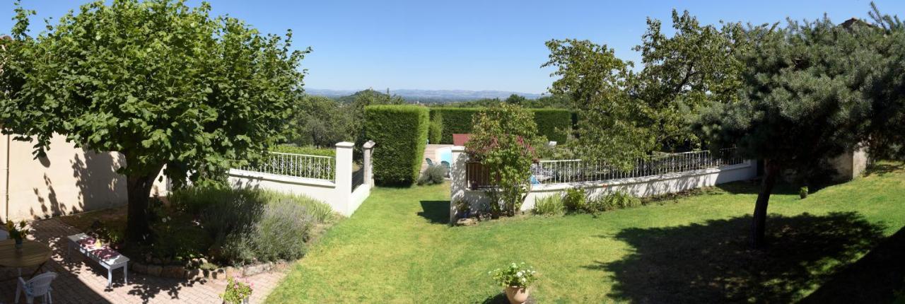Les Bessonnes Bed & Breakfast Saint-Georges-Haute-Ville Екстериор снимка