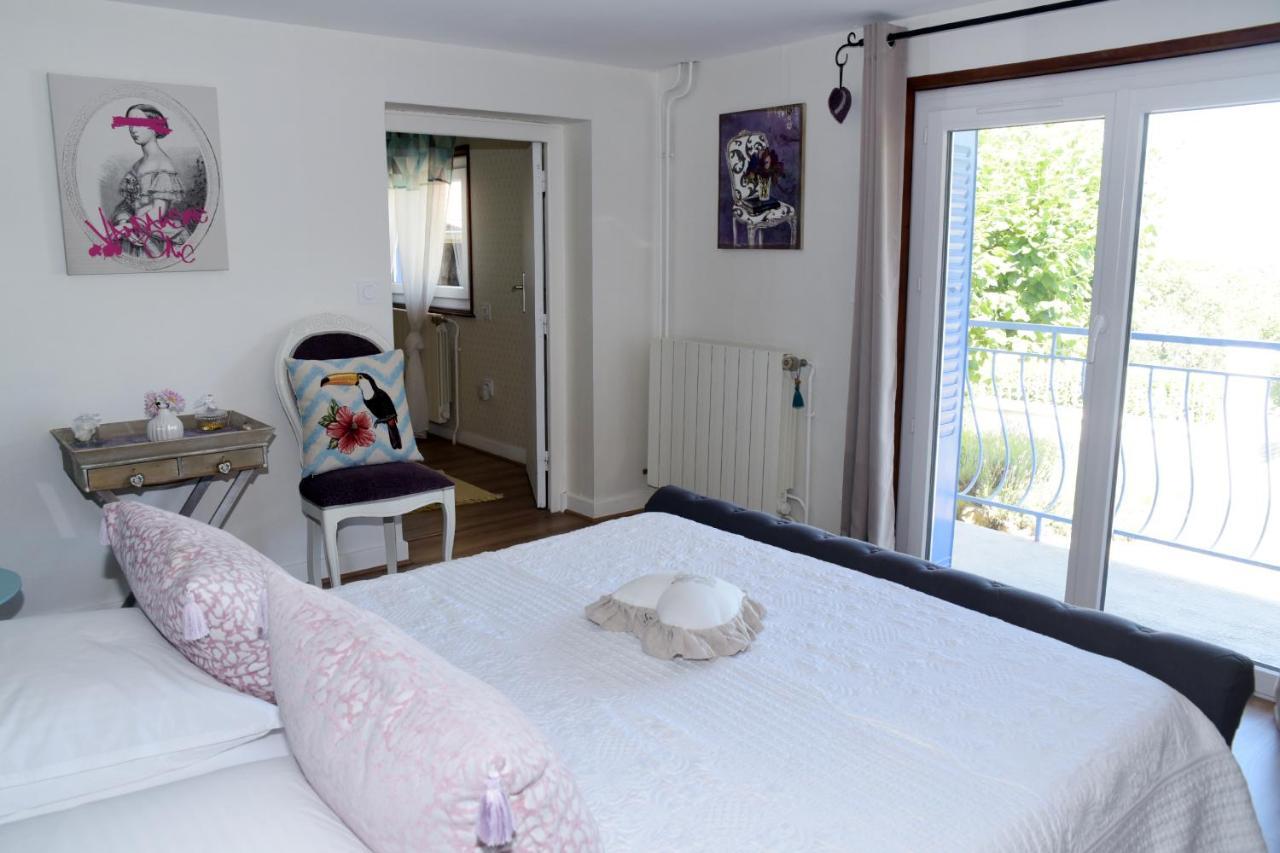 Les Bessonnes Bed & Breakfast Saint-Georges-Haute-Ville Екстериор снимка