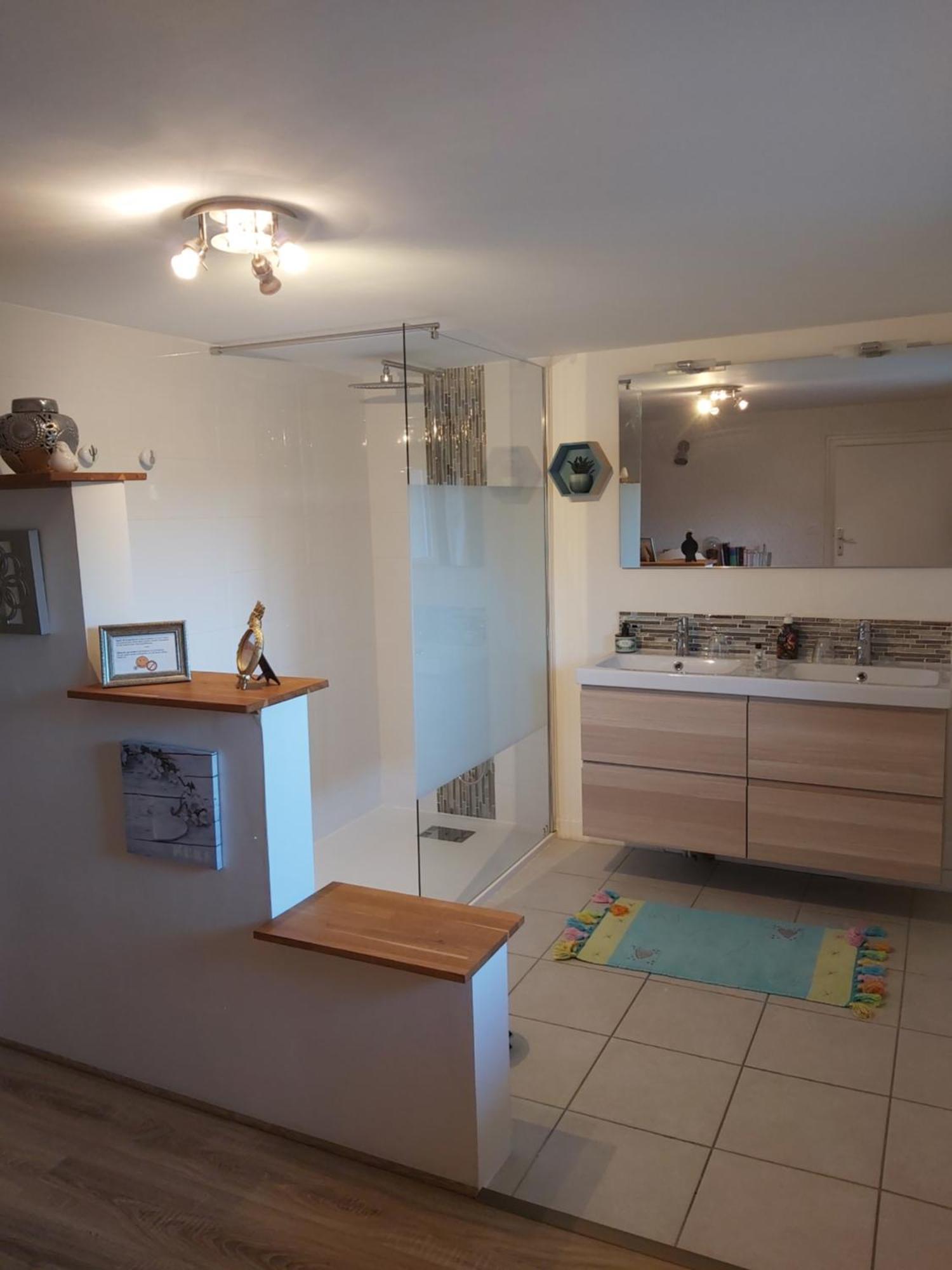 Les Bessonnes Bed & Breakfast Saint-Georges-Haute-Ville Екстериор снимка